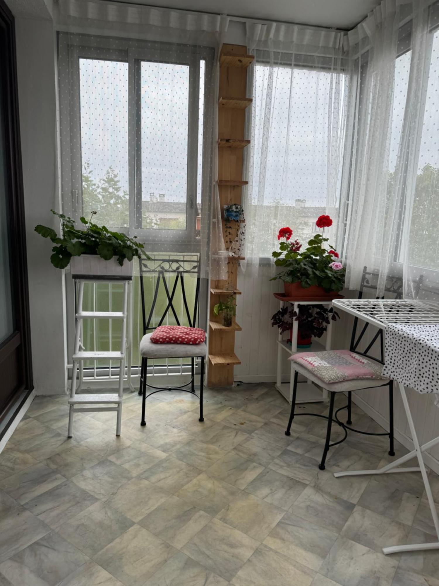 Appartement Periurbain De Paris Et Versailles Les Clayes-Sous-Bois ภายนอก รูปภาพ